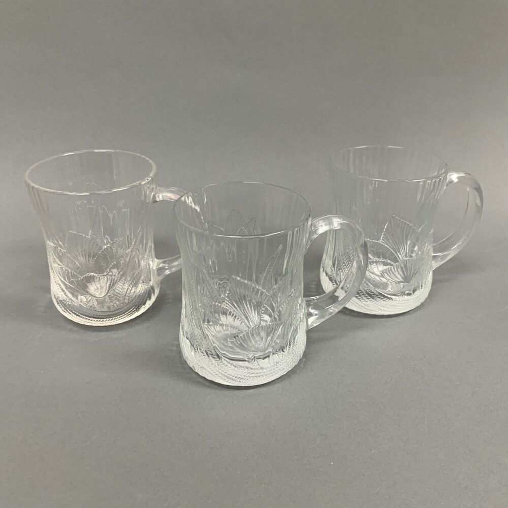 Arcoroc Canterbury Embossed‎ Crocus Clear Glass Cup Ribbed Textured Lot of 3